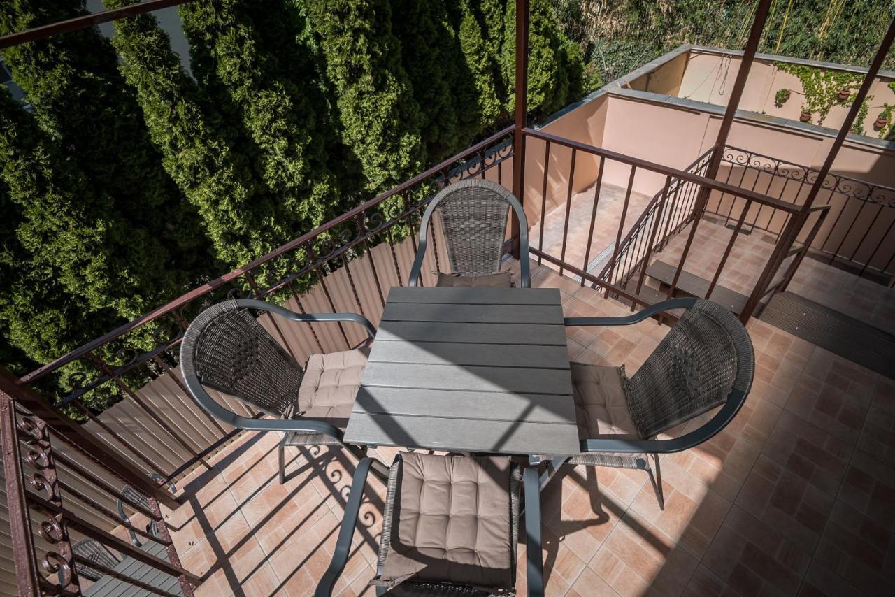 Mokka Apartman سيغيد المظهر الخارجي الصورة