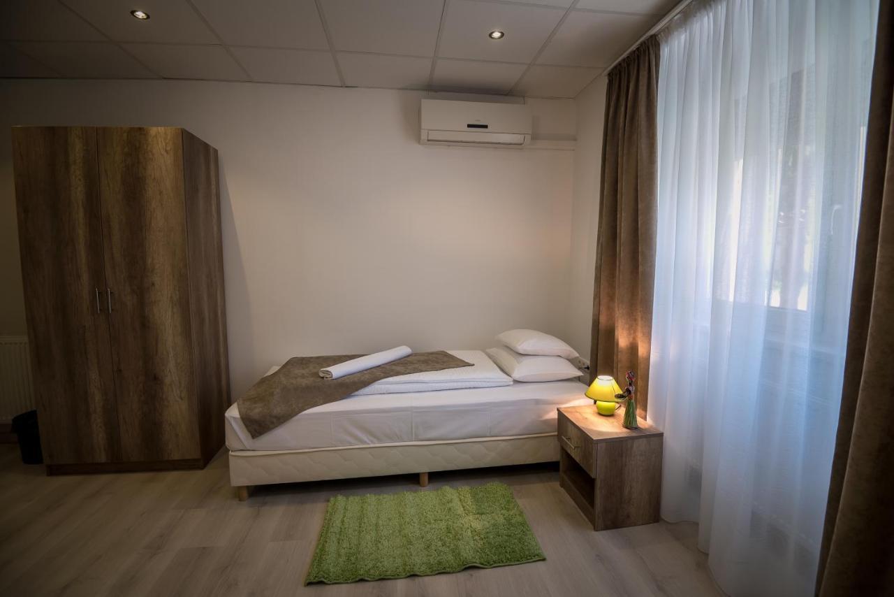 Mokka Apartman سيغيد المظهر الخارجي الصورة