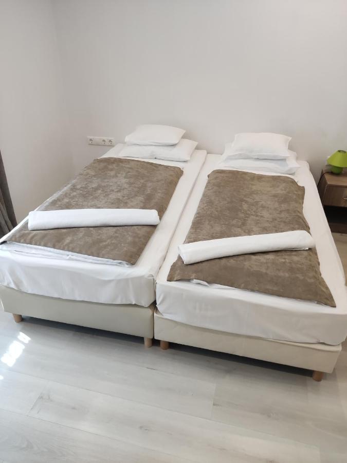 Mokka Apartman سيغيد المظهر الخارجي الصورة